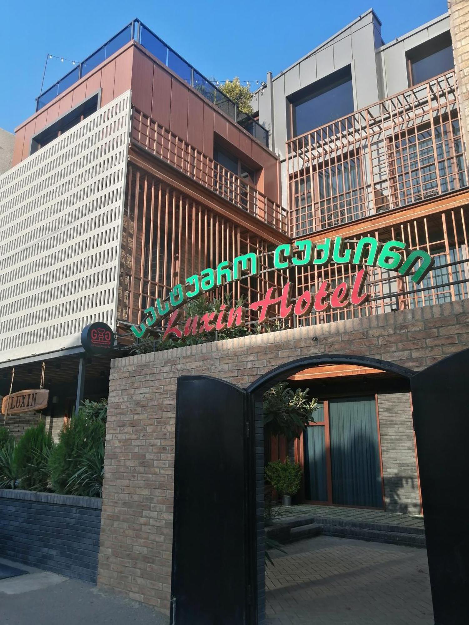 Hotel Luxin Tiflis Exterior foto