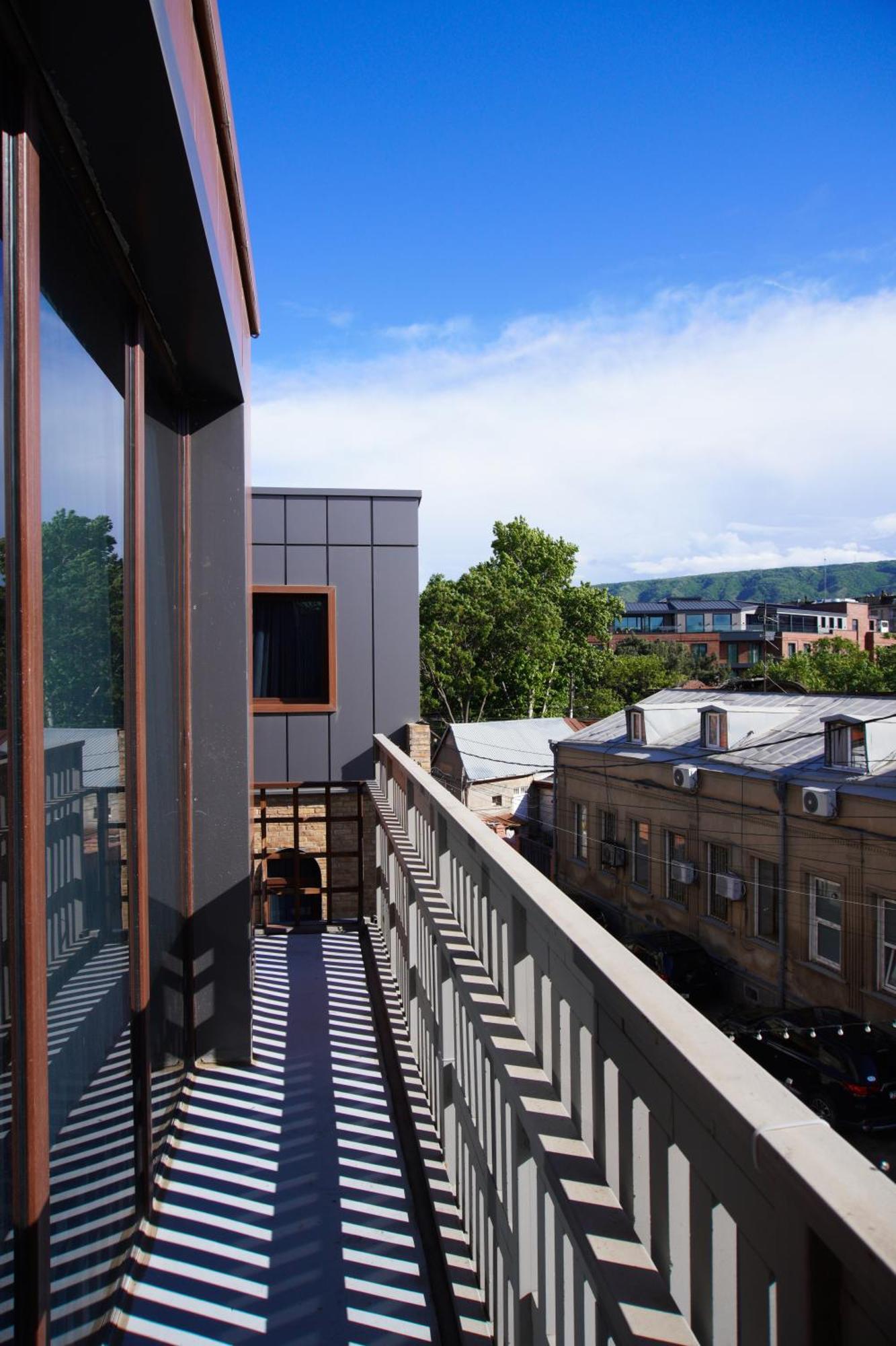 Hotel Luxin Tiflis Exterior foto